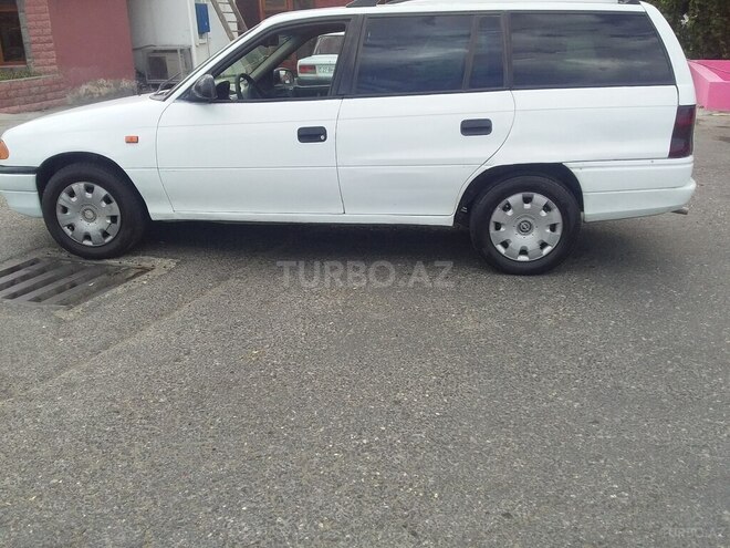 Opel Astra 1998, 500,000 km - 1.7 l - Cəlilabad