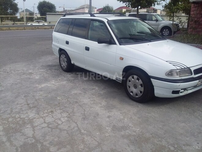 Opel Astra 1998, 500,000 km - 1.7 l - Cəlilabad