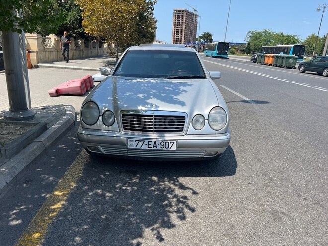 Mercedes E 240 1997, 516,000 km - 2.4 л - Bakı