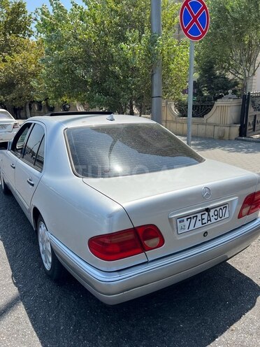 Mercedes E 240 1997, 516,000 km - 2.4 л - Bakı
