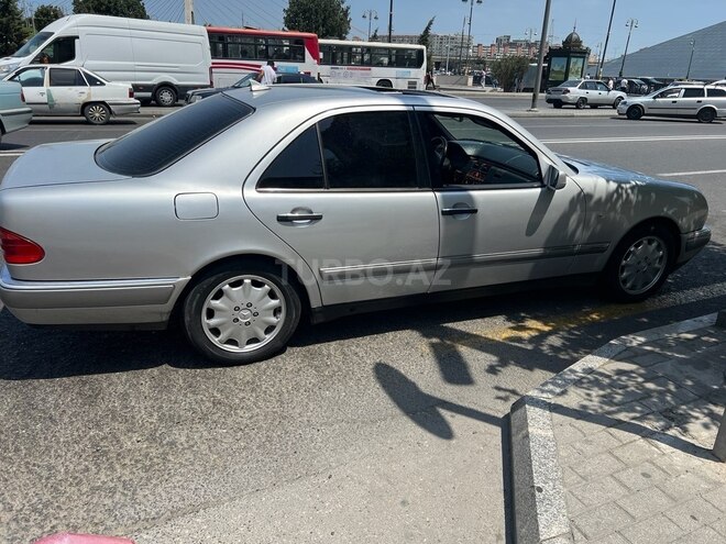 Mercedes E 240 1997, 516,000 km - 2.4 л - Bakı