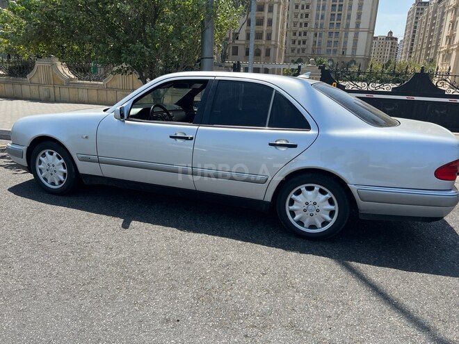 Mercedes E 240 1997, 516,000 km - 2.4 л - Bakı