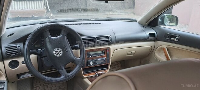 Volkswagen Passat 1998, 294,000 km - 1.8 л - Bakı