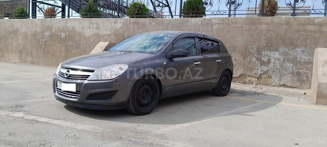 Opel Astra 2009, 238,000 km - 1.4 l - Bakı
