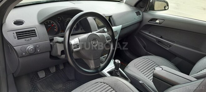 Opel Astra 2009, 238,000 km - 1.4 l - Bakı