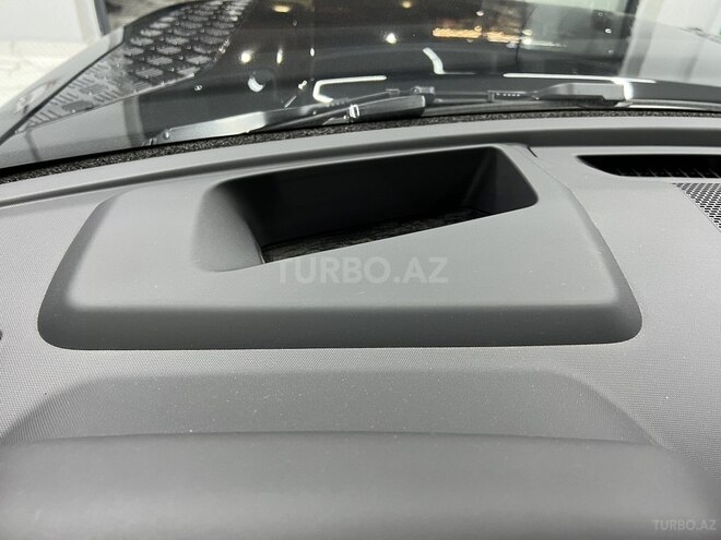 Land Rover Defender 2022, 13,000 km - 3.0 l - Bakı