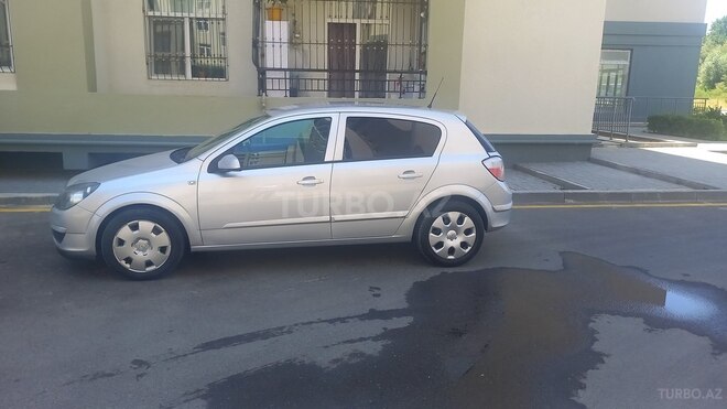 Opel Astra 2006, 195,000 km - 1.3 l - Bakı