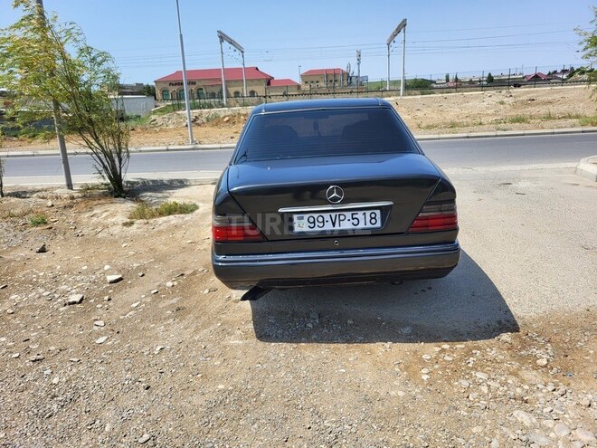 Mercedes E 220 1993, 400,000 km - 2.2 l - Bakı