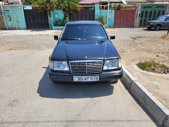 Mercedes E 220 1993, 400,000 km - 2.2 l - Bakı