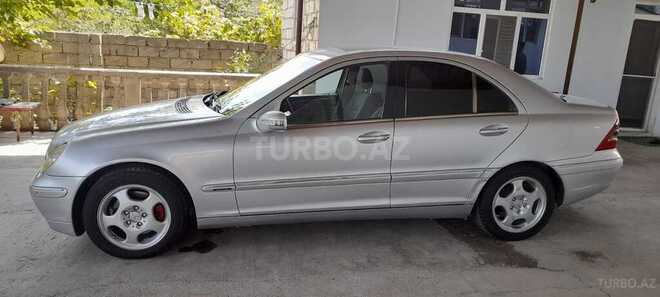 Mercedes C 240 2000, 296,300 km - 2.4 l - Siyəzən