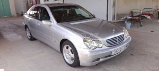 Mercedes C 240 2000, 296,300 km - 2.4 l - Siyəzən