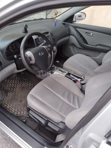 Hyundai Elantra 2009, 226,918 km - 2.0 l - Bakı