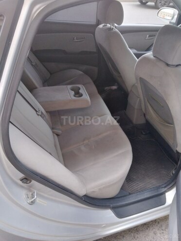 Hyundai Elantra 2009, 226,918 km - 2.0 l - Bakı