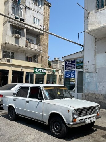 LADA (VAZ) 21011 1980, 100,000 km - 1.6 l - Bakı