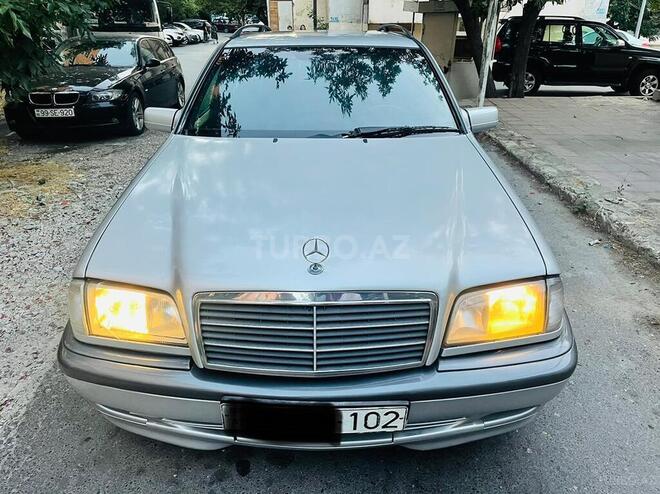 Mercedes C 220 1999, 223,000 km - 2.2 l - Bakı