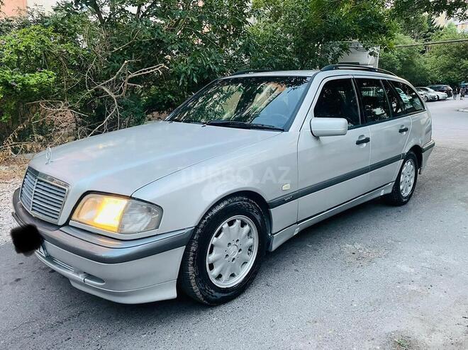 Mercedes C 220 1999, 223,000 km - 2.2 l - Bakı