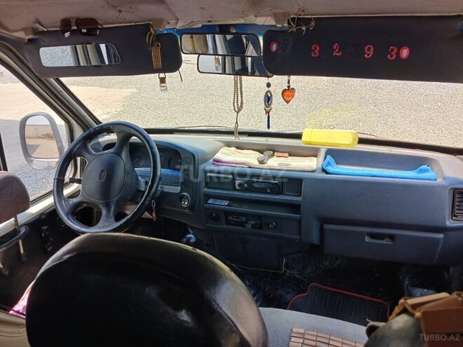 Ford Transit 1994, 500,000 km - 2.4 l - Salyan