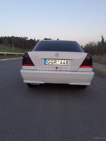 Mercedes C 200 1997, 299,630 km - 2.0 л - Bakı
