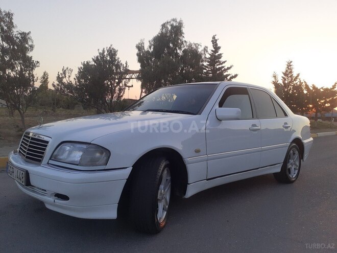 Mercedes C 200 1997, 299,630 km - 2.0 л - Bakı