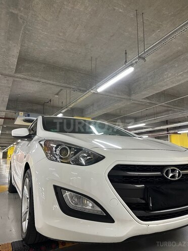 Hyundai i30 2016, 137,000 km - 1.6 l - Gəncə
