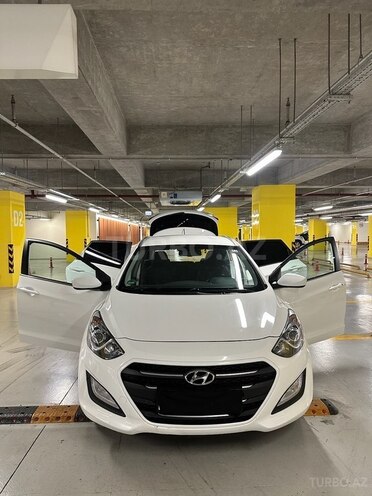 Hyundai i30 2016, 137,000 km - 1.6 l - Gəncə