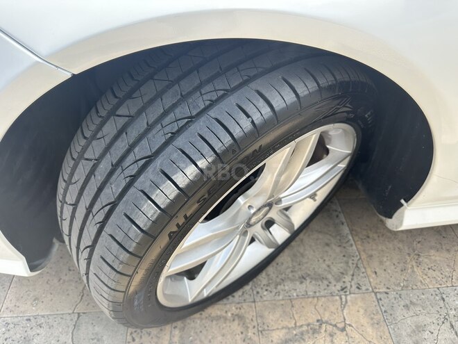 Mercedes C 250 2013, 176,740 km - 1.8 l - Bakı