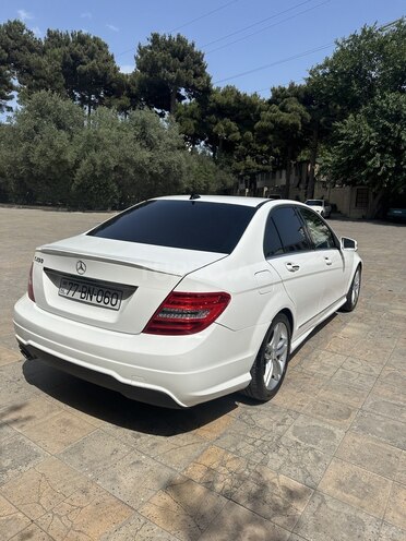 Mercedes C 250 2013, 176,740 km - 1.8 l - Bakı