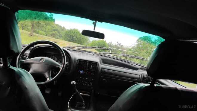 GAZ 31105 2005, 188,000 km - 2.3 l - Zaqatala