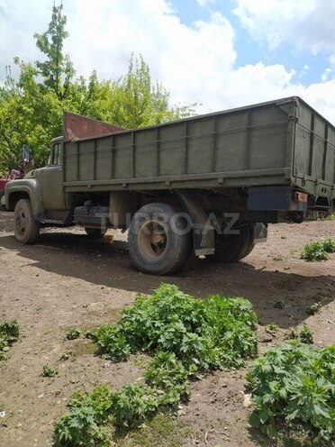 ZIL 130 1989, 260,000 km - 6.0 l - Gədəbəy