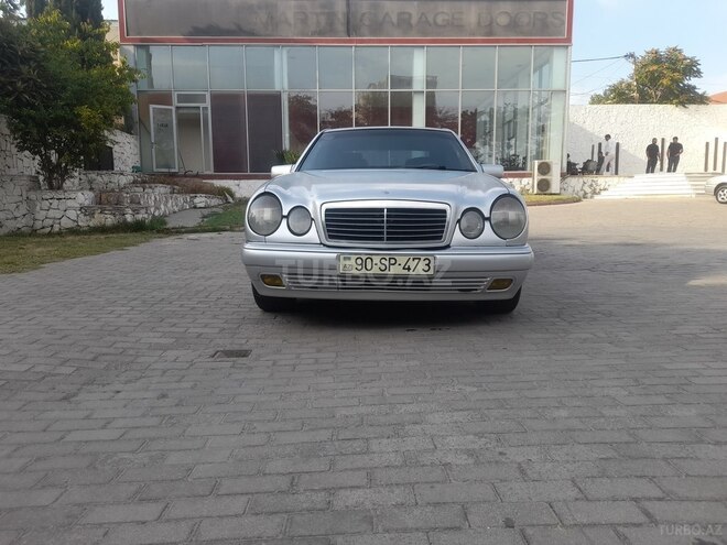 Mercedes E 230 1997, 469,000 km - 2.3 l - Bakı