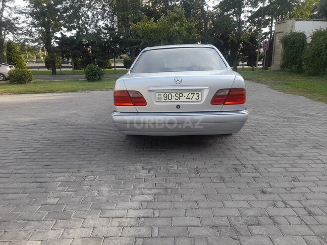 Mercedes E 230 1997, 469,000 km - 2.3 l - Bakı