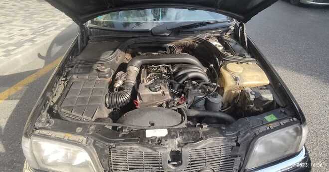 Mercedes C 250 1994, 560,000 km - 2.5 л - Bakı