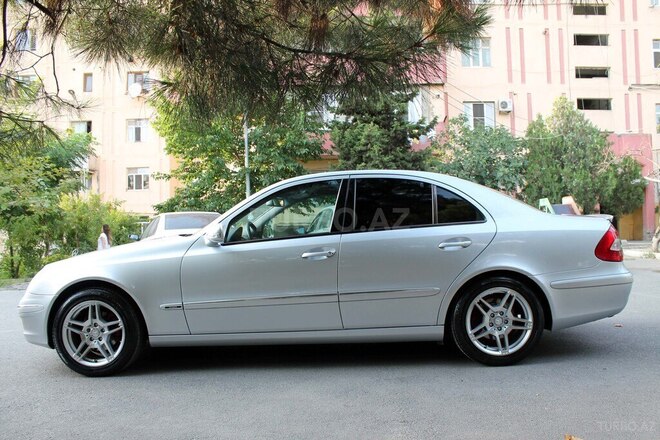 Mercedes E 220 2008, 300,306 km - 2.2 l - Bakı