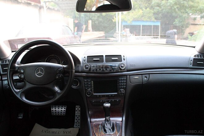 Mercedes E 220 2008, 300,306 km - 2.2 l - Bakı