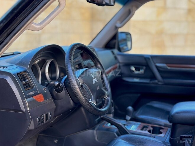 Mitsubishi Pajero 2007, 315,624 km - 3.0 л - Gəncə