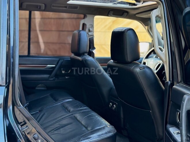 Mitsubishi Pajero 2007, 315,624 km - 3.0 л - Gəncə