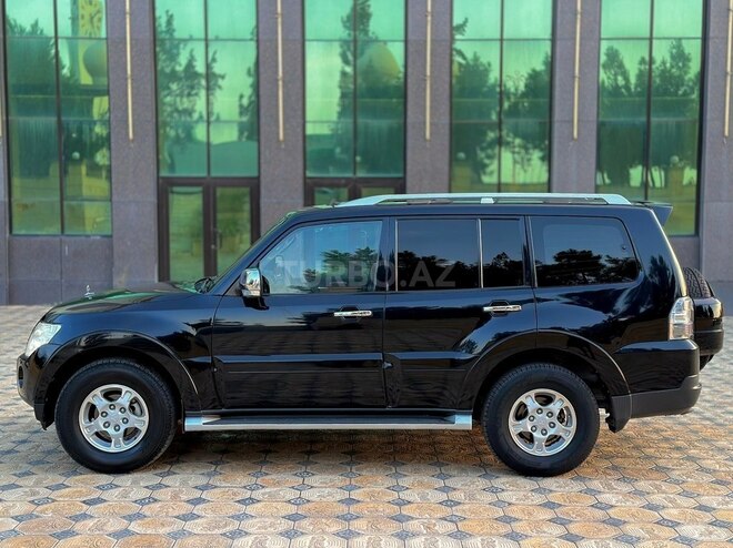 Mitsubishi Pajero 2007, 315,624 km - 3.0 л - Gəncə