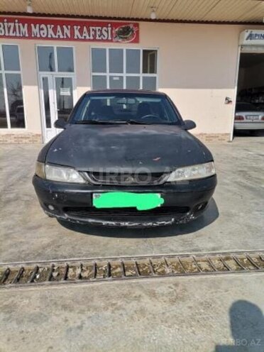 Opel Vectra 1997, 450,000 km - 1.8 l - Saatlı