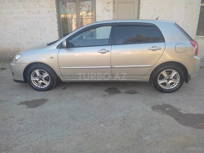 Toyota Corolla 2004, 152,000 km - 1.4 l - Bakı