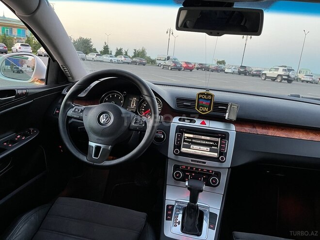 Volkswagen Passat 2010, 250,000 km - 1.8 л - Sumqayıt