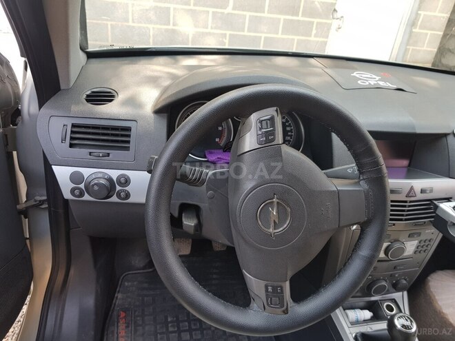 Opel Astra 2006, 324,850 km - 1.3 l - Qazax