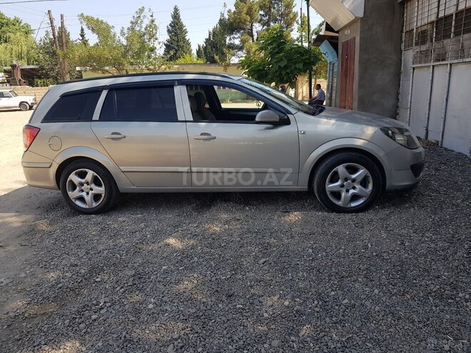 Opel Astra 2006, 324,850 km - 1.3 l - Qazax