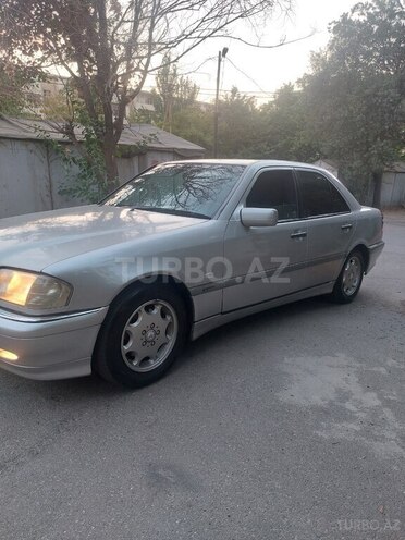 Mercedes C 240 1998, 270,000 km - 2.4 л - Bakı