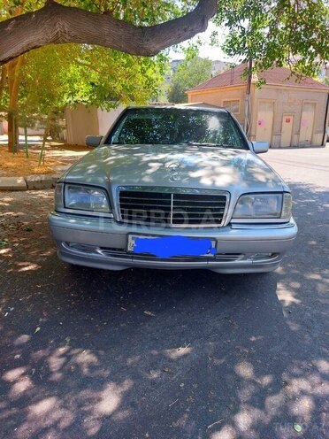 Mercedes C 240 1998, 270,000 km - 2.4 л - Bakı
