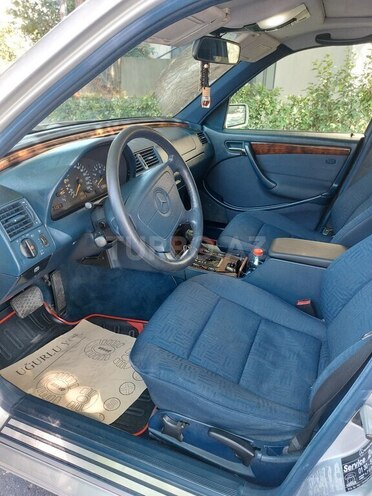 Mercedes C 240 1998, 270,000 km - 2.4 л - Bakı