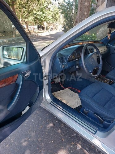 Mercedes C 240 1998, 270,000 km - 2.4 л - Bakı