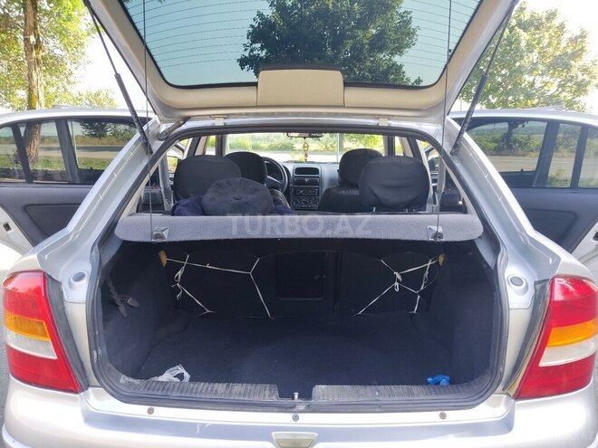 Opel Astra 2002, 136,000 km - 1.6 л - Qəbələ