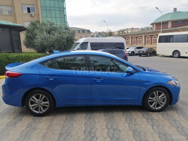 Hyundai Elantra 2016, 100,000 km - 2.0 l - Bakı