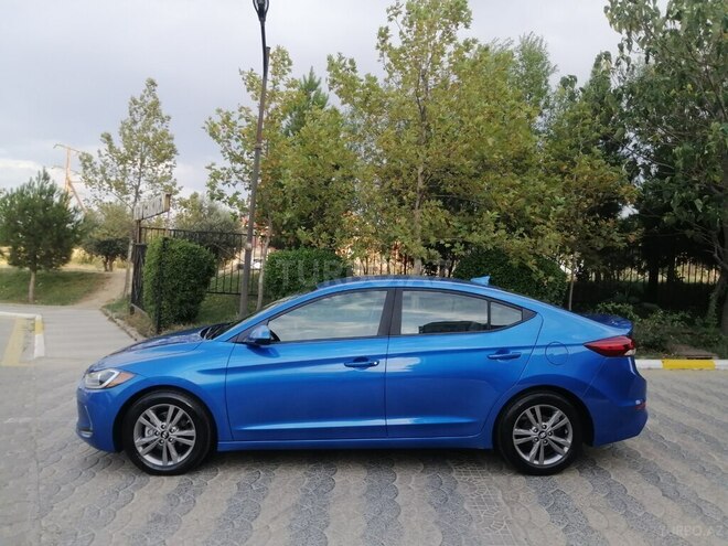 Hyundai Elantra 2016, 100,000 km - 2.0 l - Bakı