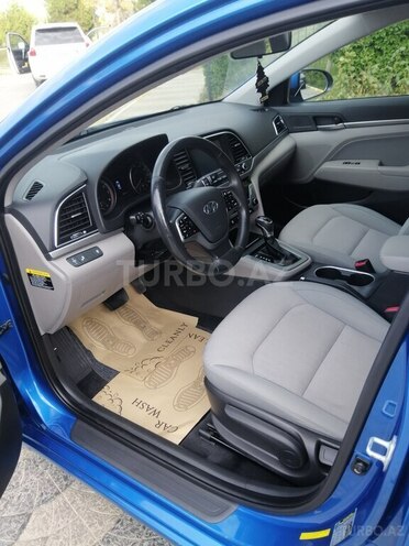 Hyundai Elantra 2016, 100,000 km - 2.0 l - Bakı